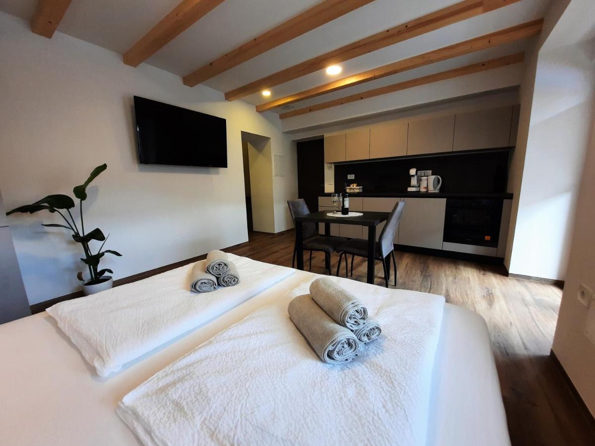 Apartments Hlapi With Spa Kobarid Εξωτερικό φωτογραφία